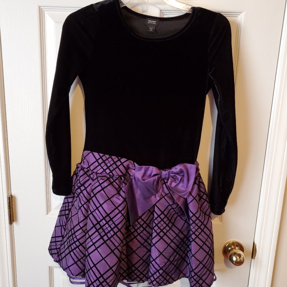 Girl's XL (14/16) Holidays Edition dress